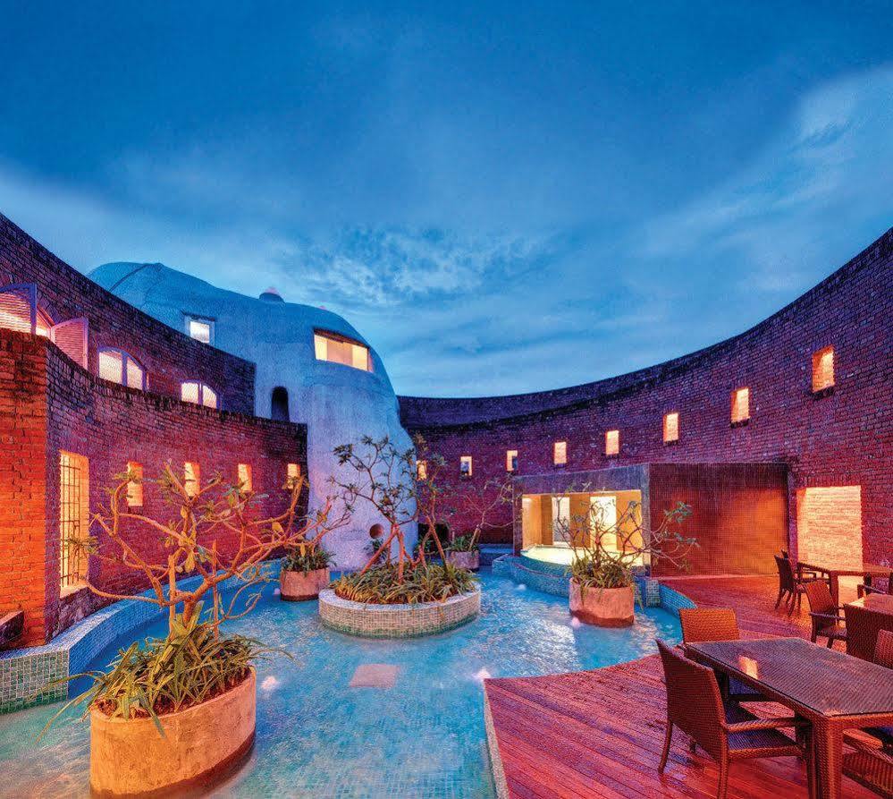 The Ffort Raichak. Hotel Calcutá Exterior foto